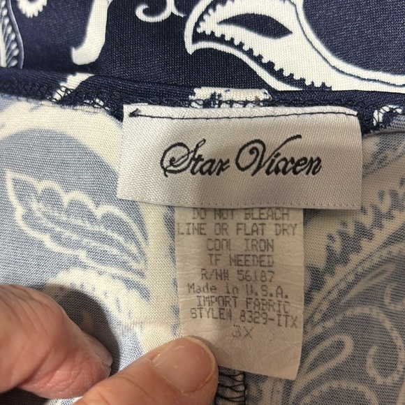 Star Vixen 3X jagged him 27”/31” L. 22” p2p 3/4 length sleeve navy blue/white. - Picture 7 of 7